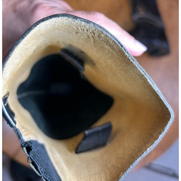 Amazon’s Cavalier Equestrian Tall Riding Boots in Black Leather Sz 7 S No Laces - Picture 7 of 7